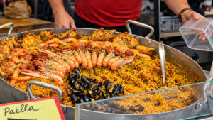 Piatto preparato in vendita al mercato di Lannion