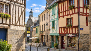 Le caratteristiche case a graticcio nel centro storico di Saint-Brieuc